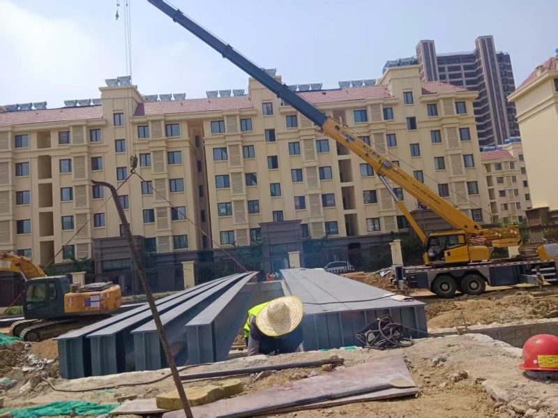 Liweiyuan Dearadh, Forbairt, agus Suiteáil Droichid Cruach