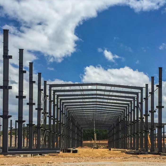 Cén fáth a roghnaíonn tú foirgneamh monarchan struchtúr cruach ilstóir le haghaidh riachtanais thionsclaíocha nua-aimseartha?