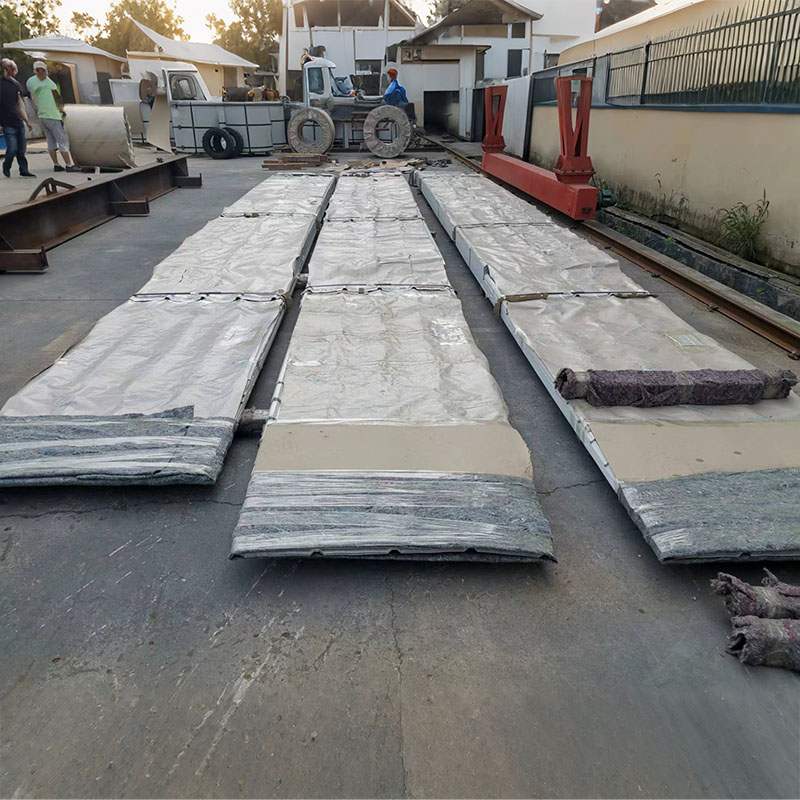 Cad é Pláta Cruach Dath Imfhálú Foirgníochta agus Cén fáth a bhfuil sé Riachtanach d'Fhoirgnimh Thionscail Nua-Aimseartha